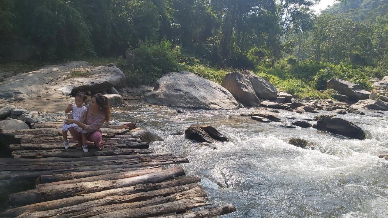 Eviana Homestay Дарджилинг Екстериор снимка