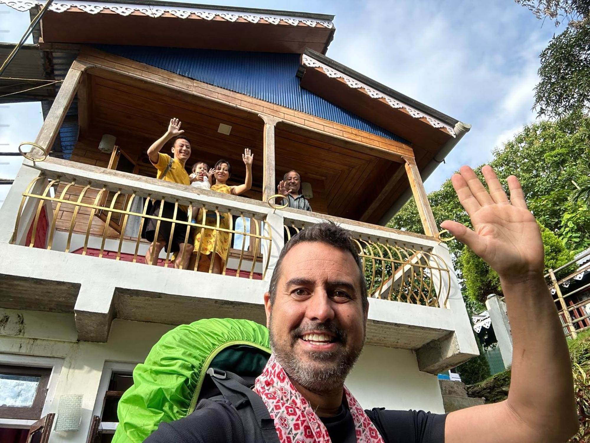 Eviana Homestay Дарджилинг Екстериор снимка