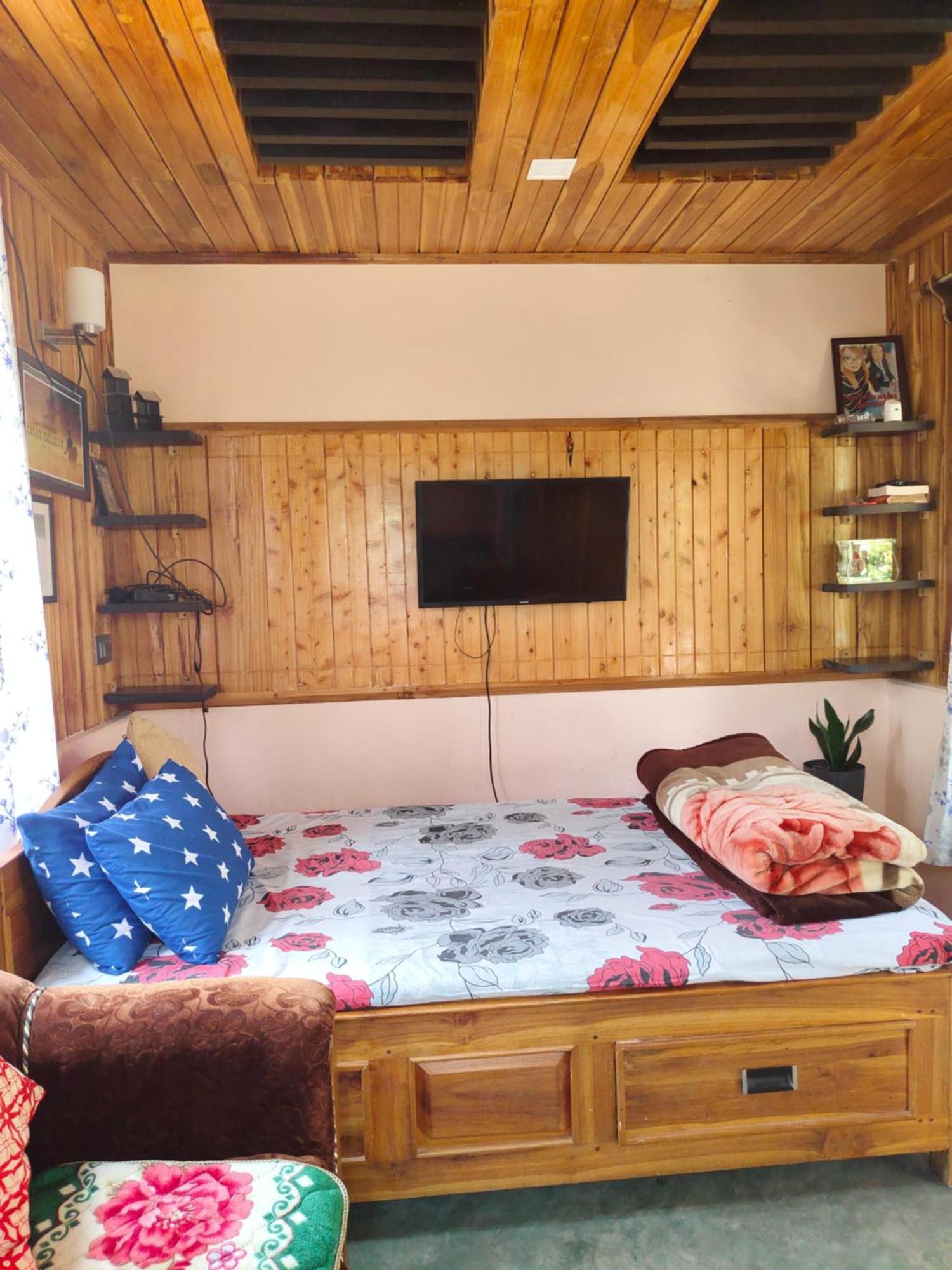 Eviana Homestay Дарджилинг Екстериор снимка